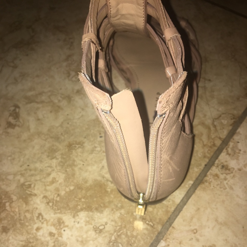 Ivanka Sandals 🌞 - Picture 7 of 8